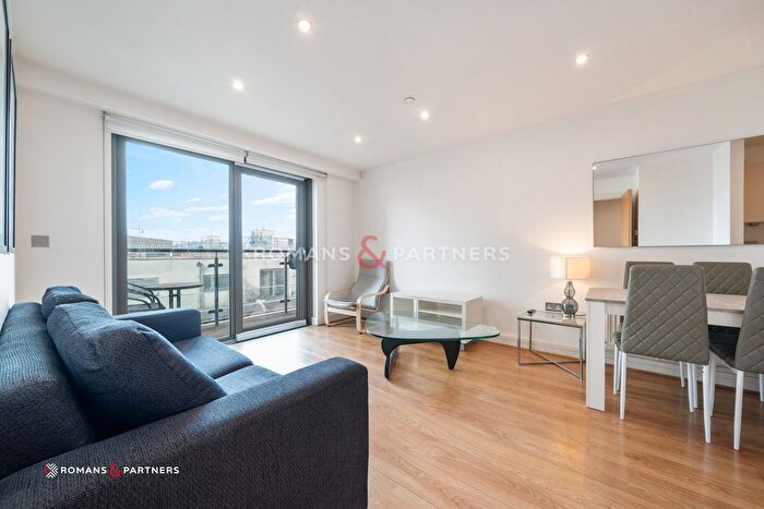1 Bedroom Flat To Rent In Craig Tower, Bow, E3