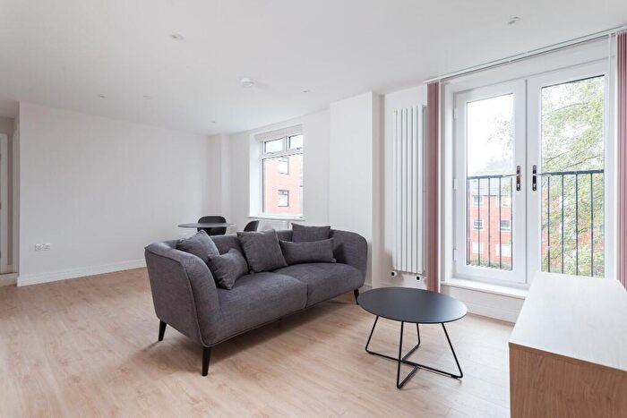 1 Bedroom Apartment To Rent In Stockdale House, Headingley Park, Victoria Road, Leeds, West Yorkshire, LS6