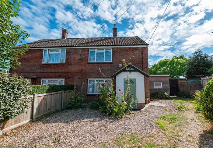 2 Bedroom Semi-Detached House For Sale In St Vincent Close, Littlebourne, CT3