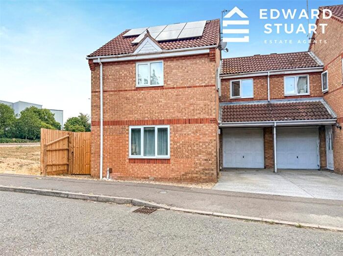 3 Bedroom Semi-Detached House For Sale In Heron Park, Peterborough, Cambridgeshire, PE1