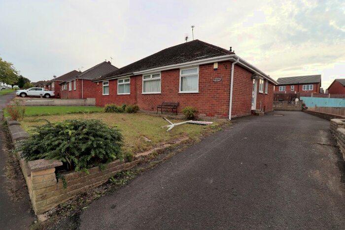 2 Bedroom Bungalow To Rent In Haslingden Road, Guide, Blackburn, BB2