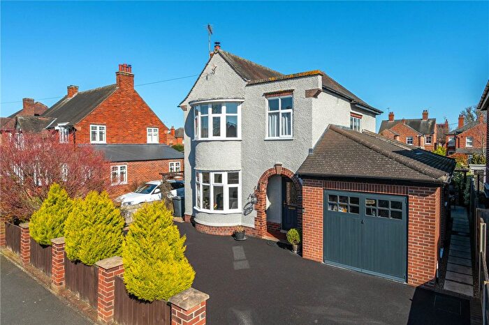 3 Bedroom Detached House For Sale In St. Edmunds Road, Sleaford, Lincolnshire, NG34