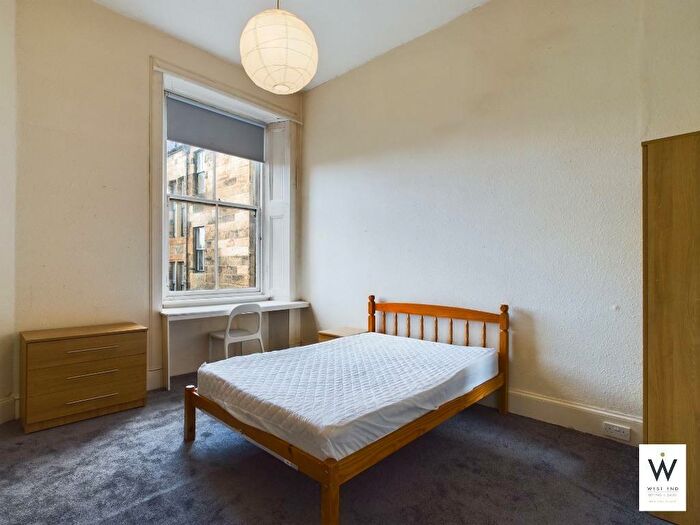 1 Bedroom Flat To Rent In Room At Clouston Street, West End, Glasgow, G20