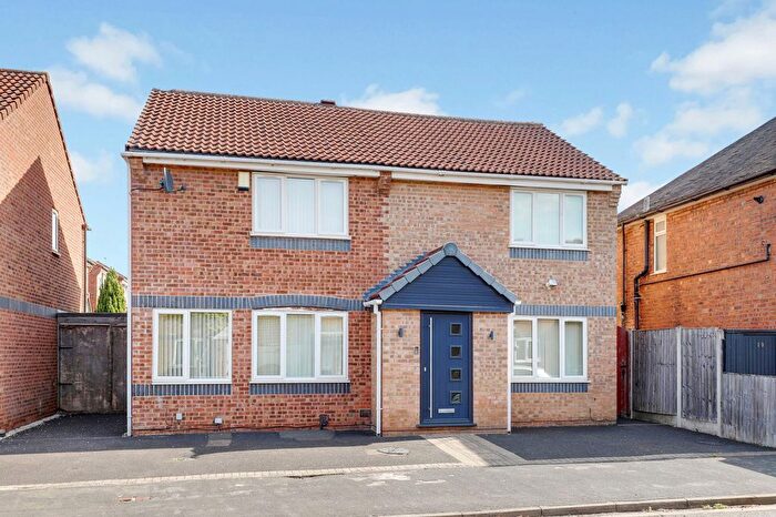4 Bedroom Detached House For Sale In Ryder Street, Nottingham, NG6