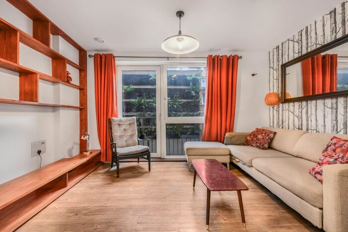 2 Bedroom Flat To Rent In Carney Place, Brixton, London, SW9