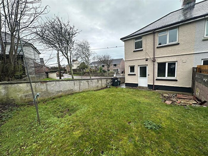 2 Bedroom End Terrace House For Sale In Trencreek Road, Newquay, TR8