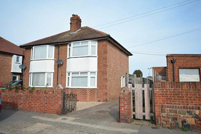 2 Bedroom House To Rent In Bush Avenue, Ramsgate, CT12