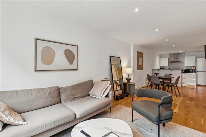2 Bedroom Flat To Rent In Drysdale Street, Hoxton, N1