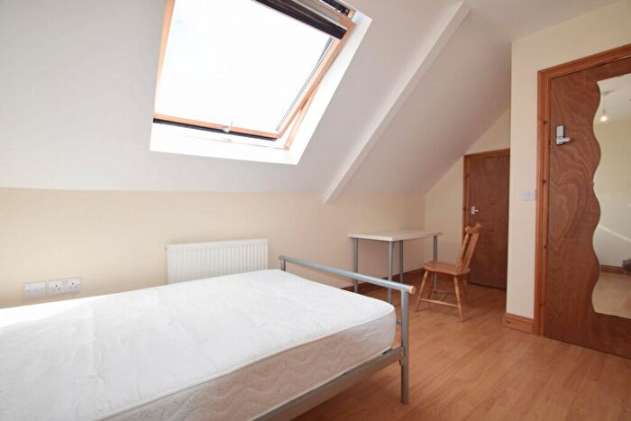 10 Bedroom House To Rent In Woodville Road, Cathays, CF24