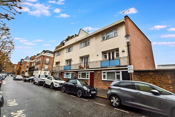 4 Bedroom Property For Sale In Rembrandt Close, Chelsea, London, SW1W