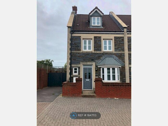 4 Bedroom End Of Terrace House To Rent In Trubshaw Close, Horfield, Bristol, BS7