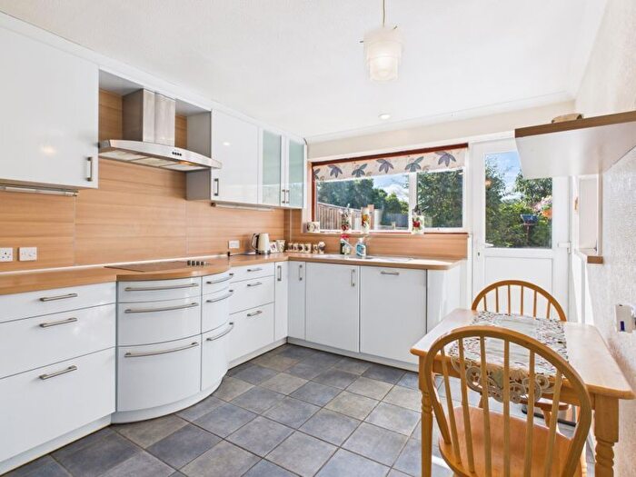 4 Bedroom Semi-detached House For Sale In Stainer Road, Tonbridge, TN10