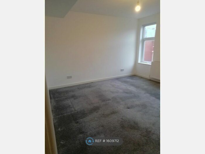 2 Bedroom Terraced House To Rent In Larbreck Ave, Blackpool, FY3