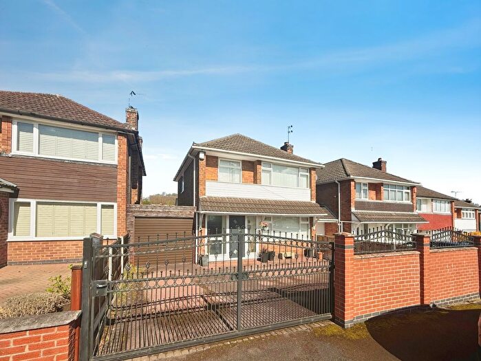 3 Bedroom Detached House For Sale In Christina Crescent, Nottingham, Nottinghamshire, NG6