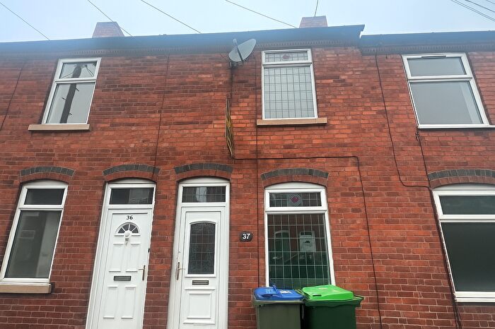 2 Bedroom Property To Rent In John Street, Rowley Regis, B65