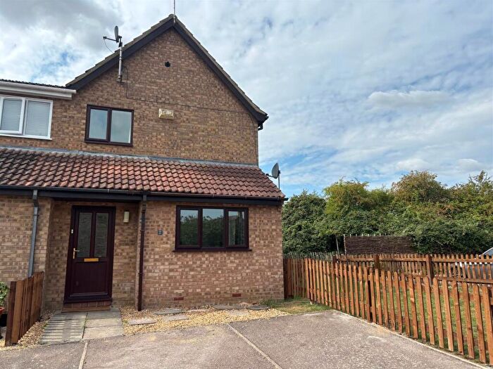 2 Bedroom Terraced House To Rent In Norman Drive, PE7
