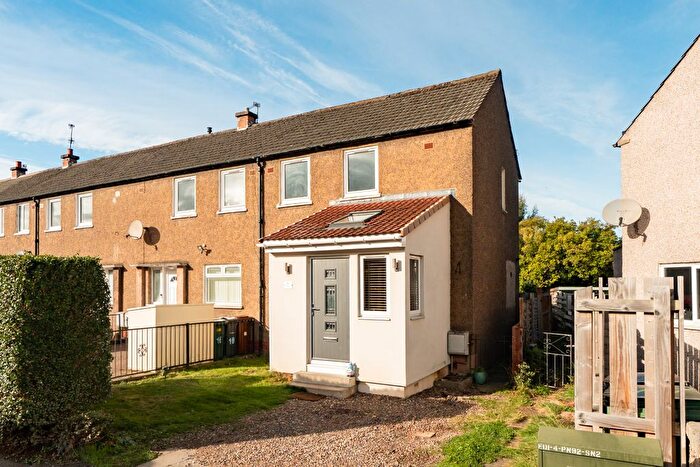2 Bedroom End Terrace House For Sale In Broomhall Crescent, Edinburgh, EH12