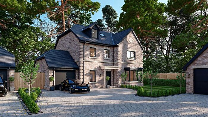 5 Bedroom Detached House For Sale In Windlesham, Surrey, GU20