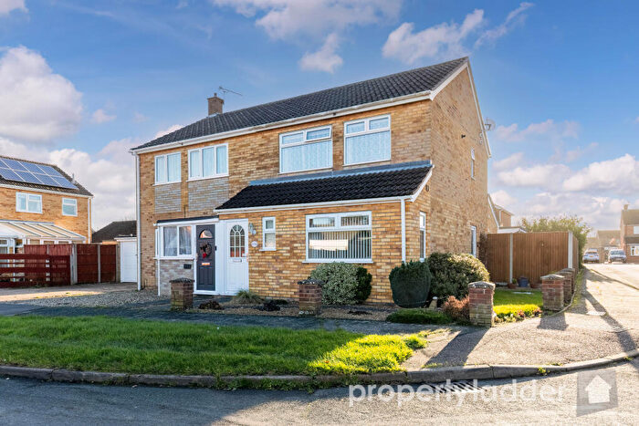 3 Bedroom Semi Detached House For Sale In West Acre Drive, Old Catton, Norfolk, NR6