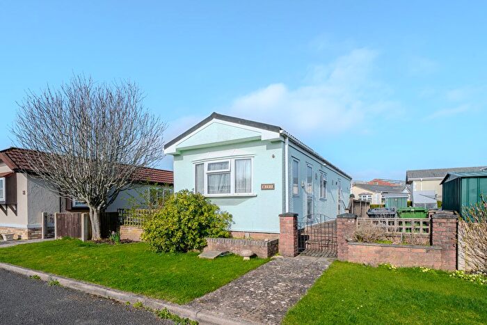 1 Bedroom Park Home For Sale In Severn Bridge Park Homes, Chepstow, NP16