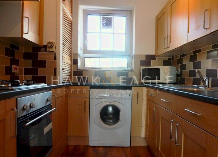 5 Bedroom Flat To Rent In Bicknell House, Ellen Street, London, E1