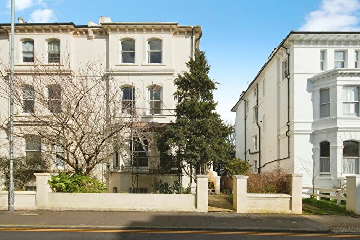 1 Bedroom Apartment For Sale In Dyke Road, Brighton, BN1