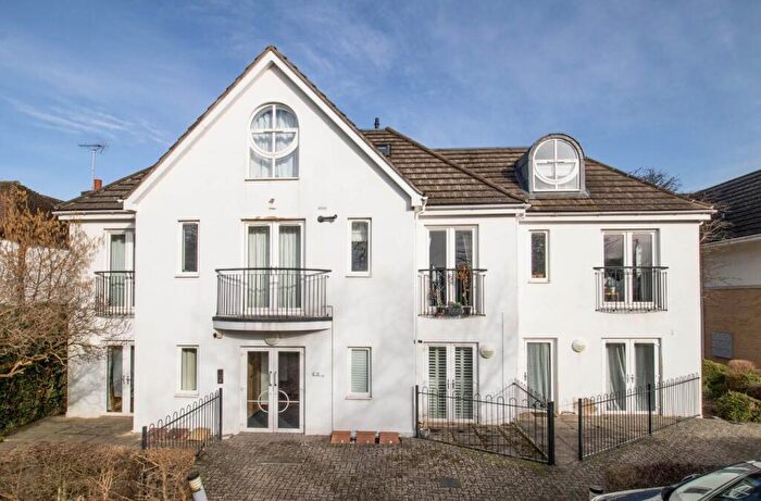 1 Bedroom Apartment For Sale In King Edward House, Queen Ediths Way, Cambridge, CB1