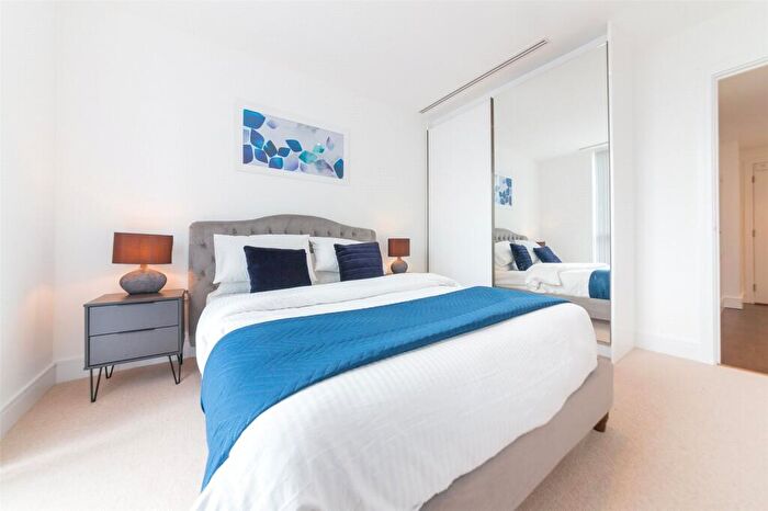 1 Bedroom Apartment To Rent In Maine Tower, Harbour Way, London, E14