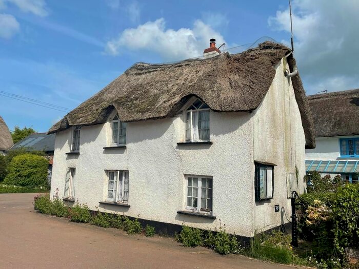 2 Bedroom Cottage For Sale In Corner Cottage, Puddington, Tiverton, Devon, EX16