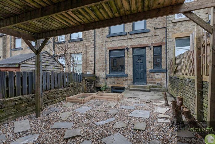 2 Bedroom Terraced House For Sale In Beech Street, Elland, HX5