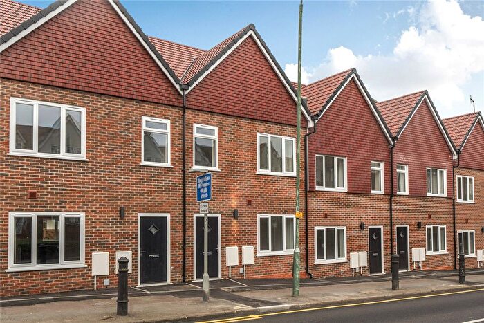 3 Bedroom Detached House For Sale In Foots Cray High Street, Sidcup, DA14