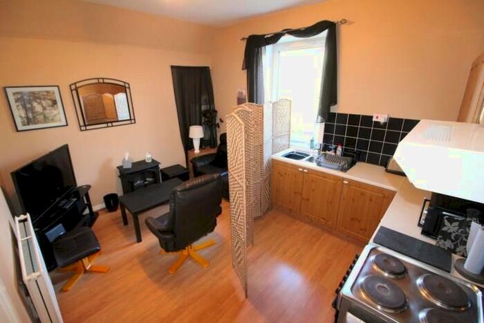 2 Bedroom Flat To Rent In A Urquhart Lane, Aberdeen, AB24