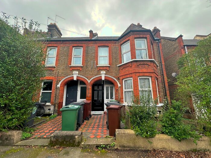 2 Bedroom Flat To Rent In Wetherden Street, London, E17