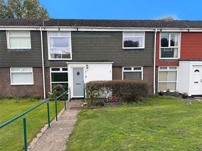 2 Bedroom Flat For Sale In Glenmeads, Nettlesworth, DH2