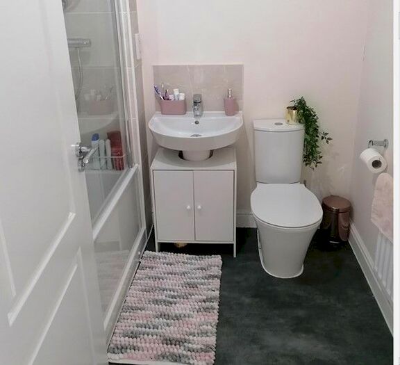 2 Bedroom Terraced House To Rent In Penrhosgarnedd, Bangor, LL57