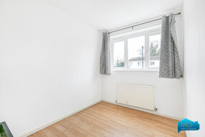 5 Bedroom Terraced House To Rent In Thetford Close, Tottenham, London, N13