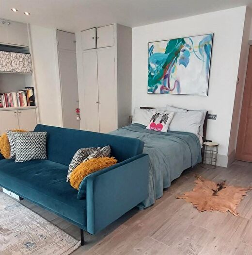 Flat For Sale In Coniston Road, London, N10