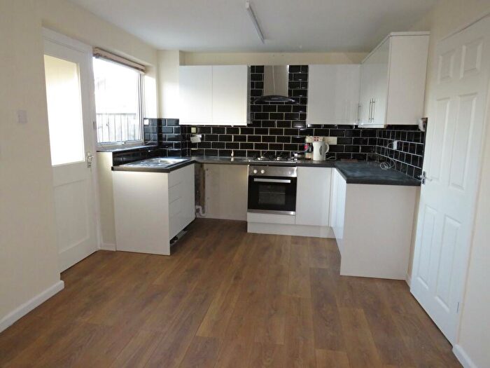 2 Bedroom House To Rent In Montrose Road, Yeovil, BA21