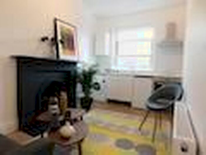 1 Bedroom Flat To Rent In Hornsey Road, London N19