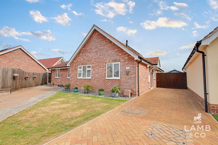 3 Bedroom Semi-Detached Bungalow For Sale In Springfield Meadows, Little Clacton, Clacton-On-Sea, CO16