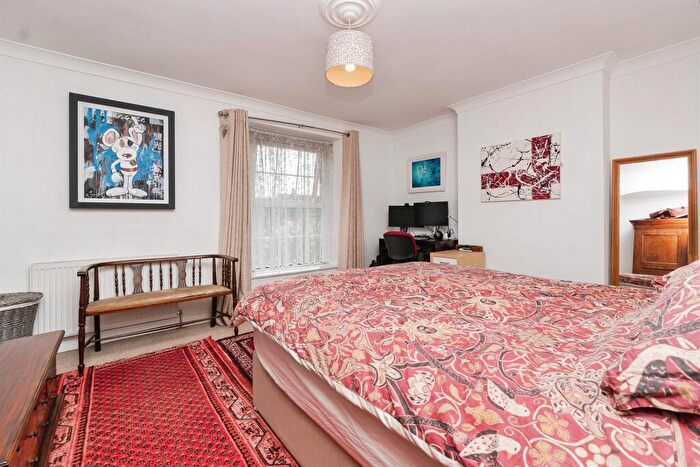 3 Bedroom Character Property For Sale In Cadbury Heath Road, Bristol, BS30