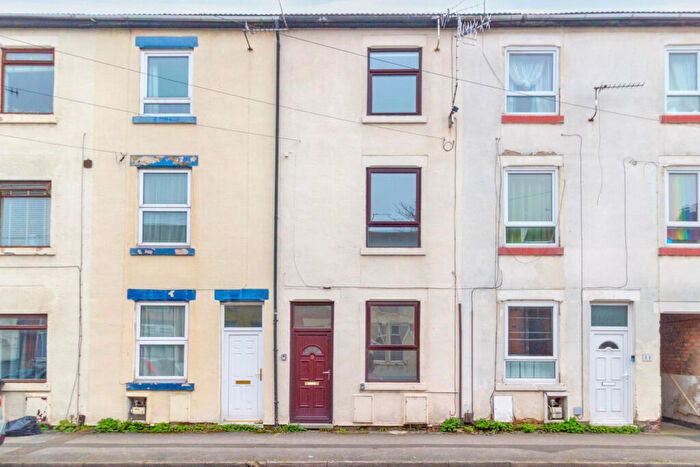 3 Bedroom Terraced House For Sale In Sherbrook Terrace, Daybrook, Nottingham, Nottinghamshire, NG5