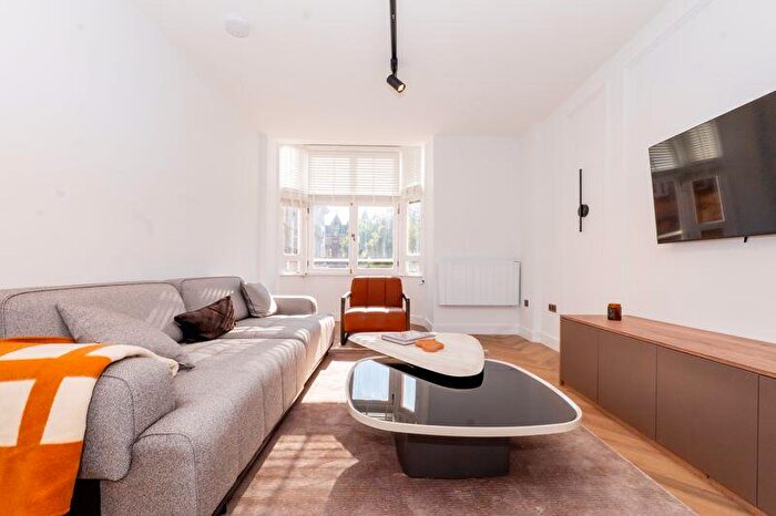 1 Bedroom Apartment To Rent In Royal House, LE1