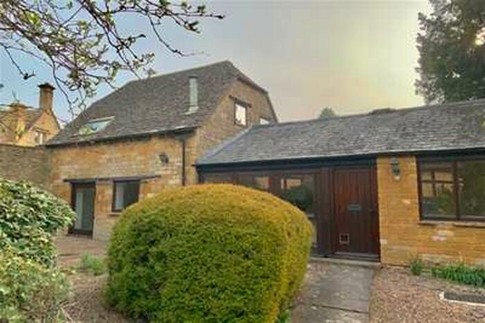 3 Bedroom Cottage To Rent In Stanton WR12
