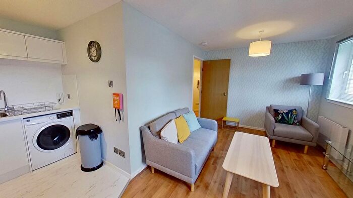 1 Bedroom Flat To Rent In Grandfield, Edinburgh, Midlothian, EH6