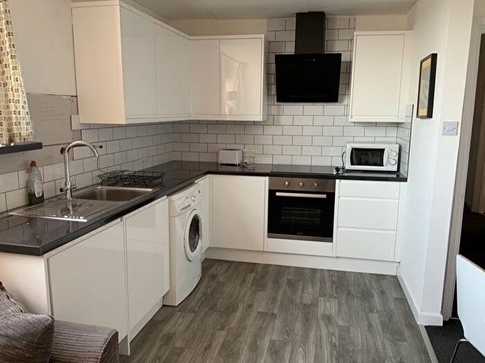5 Bedroom Flat To Rent In Bartholomew Street West, Exeter, EX4