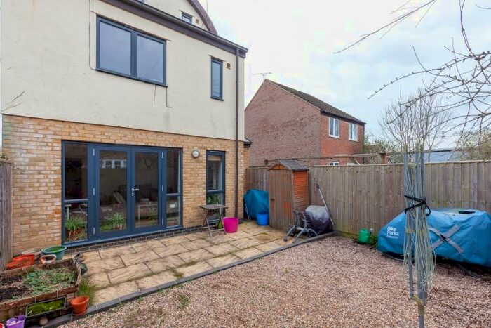 1 Bedroom Flat To Rent In Ferry Hinksey Road, Oxford, OX2