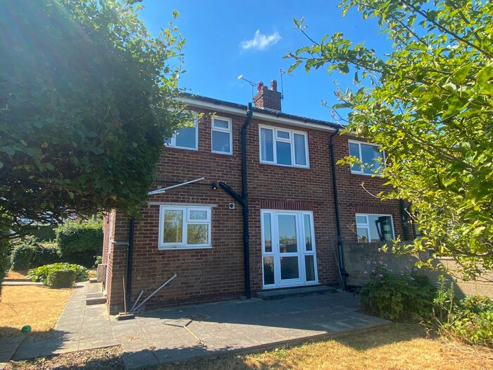 3 Bedroom Semi-Detached House To Rent In Hermitage Road, Higham, Rochester, ME3