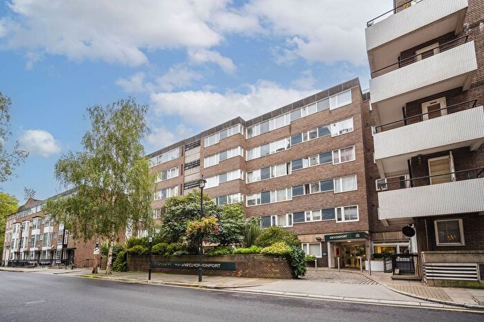 2 Bedroom Flat For Sale In Devonport, Hyde Park Estate, London, W2