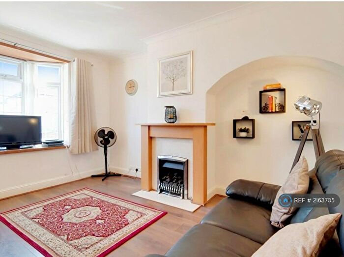 3 Bedroom Terraced House To Rent In Chaplin Road, Dagenham, RM9